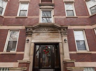 3850 N Damen Ave #3, Chicago, IL 60618