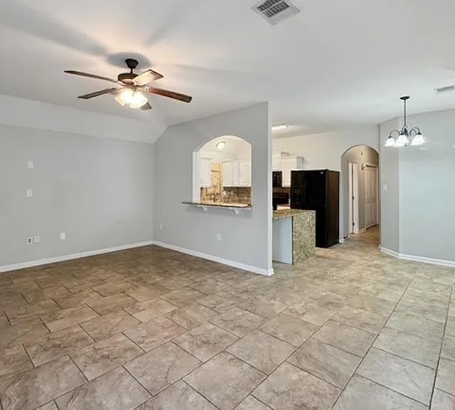 923 Sedona Pines Dr — Photo 3