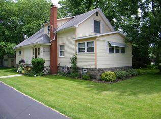 7263 Ward Rd, North Tonawanda, NY 14120