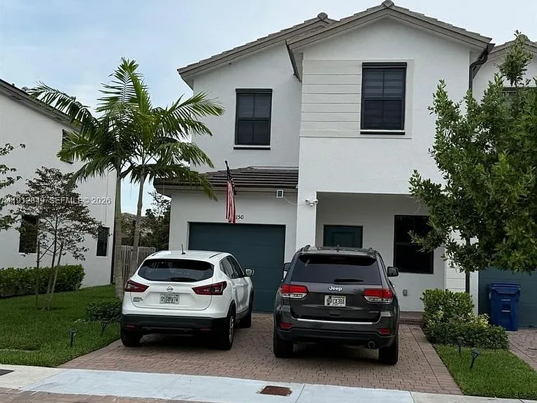 13150 SW 233rd St #13150 — Photo 4