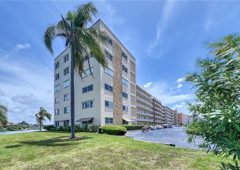 1st image of 6075 Shore Blvd S APT 206