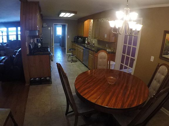 4th image of 504 Morrison St