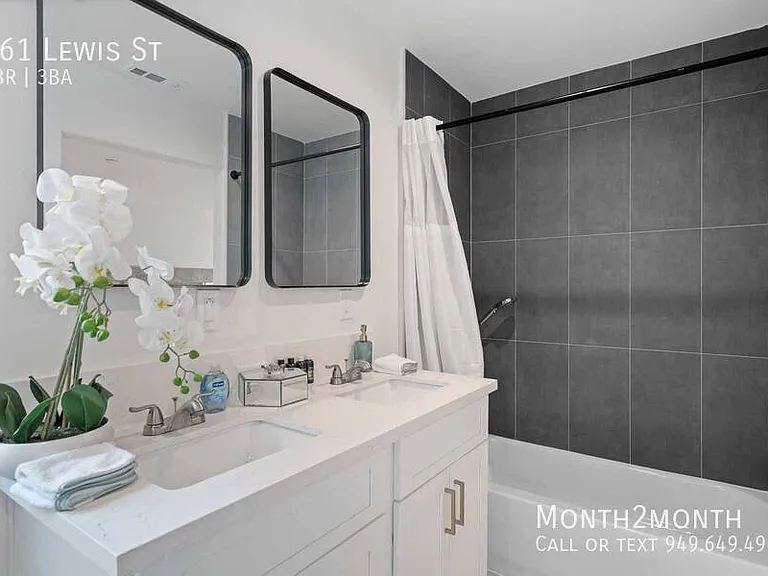761 Lewis St — Photo 16