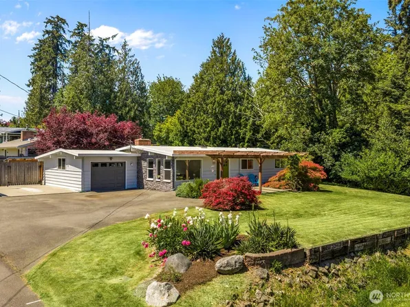 8989 NE Nevada Street, Bremerton, WA 98311