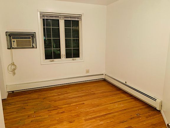 4th image of 53-36 190th St Floor 1
