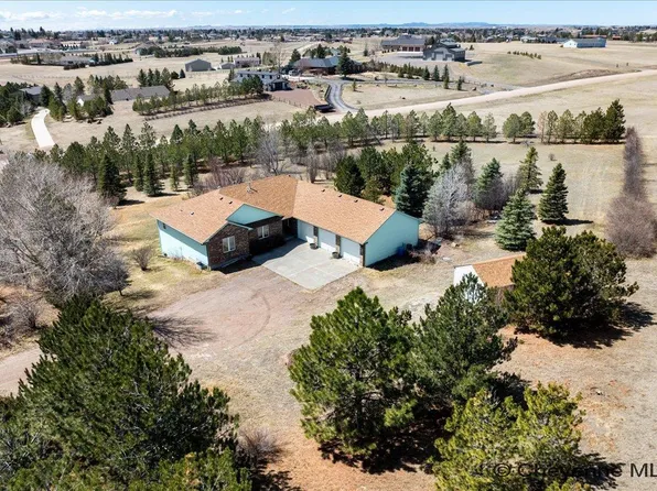 1423 Deerbrooke Trl, Cheyenne, WY 82009