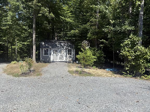 2nd image of 3279 Sims Rd