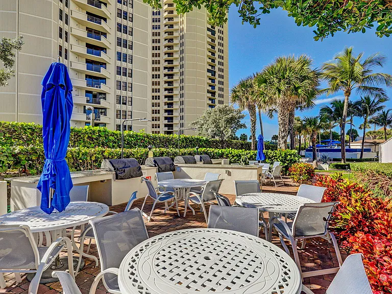3000 N Ocean Dr — Photo 64