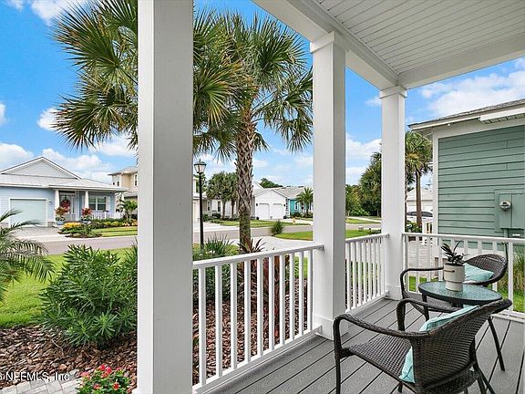 3rd image of 167 OCEANVIEW Drive