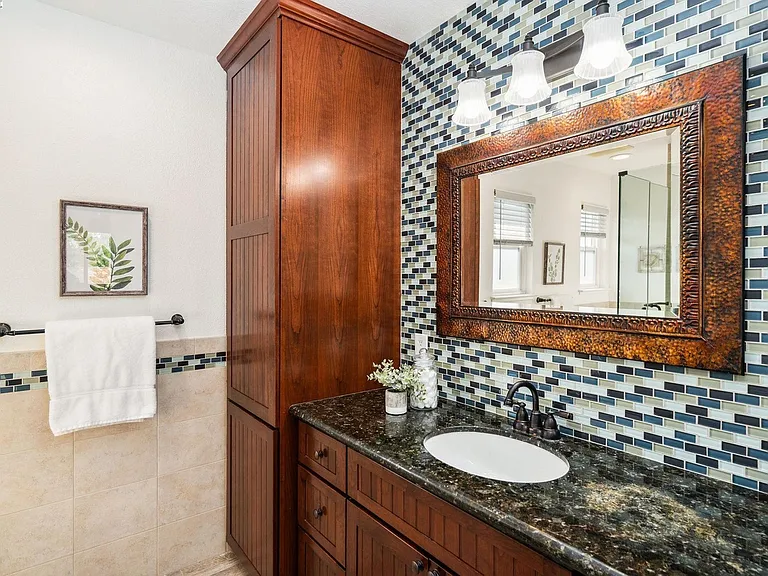 3016 Leger Ct — Photo 9