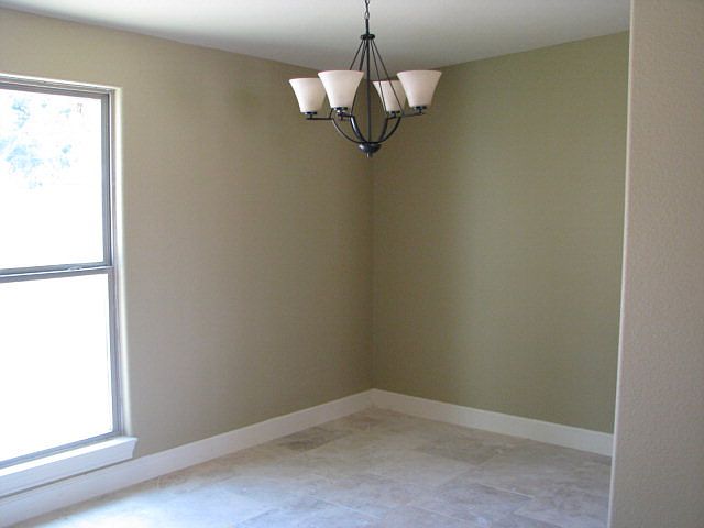 2nd image of 1622 Hickory Ave