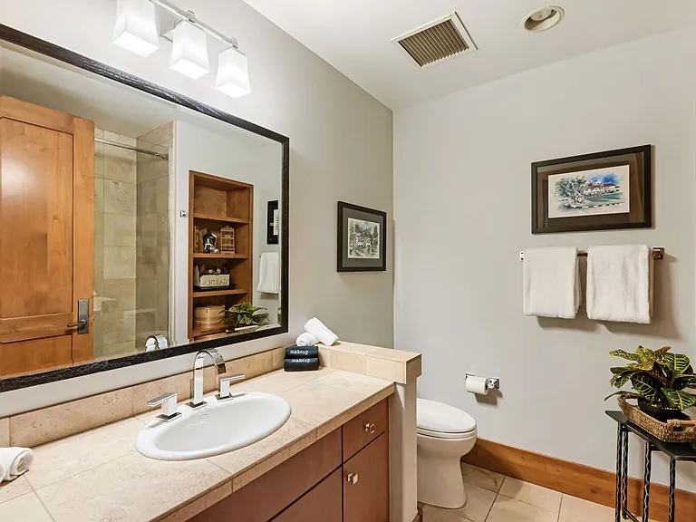 1301 Canyon Blvd #208 — Photo 23