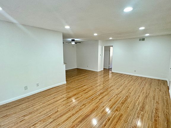 4th image of 1044 N Curson Ave #A2