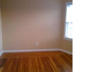 3 Draper St #1, Worcester, MA 01604