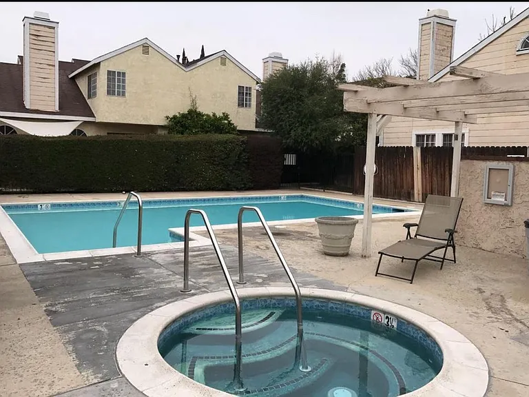 1215 Bayport Cir — Photo 24