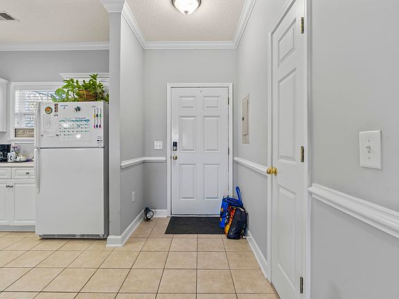 4th image of 304 Kiskadee Loop #3G