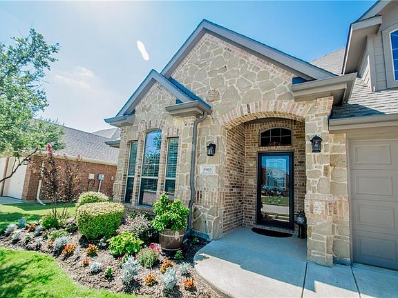 3rd image of 5905 Tawakoni Dr