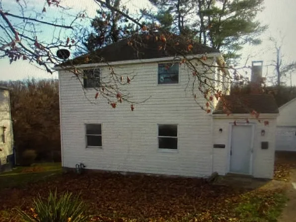 924 Jefferson Dr, Clairton, PA 15025