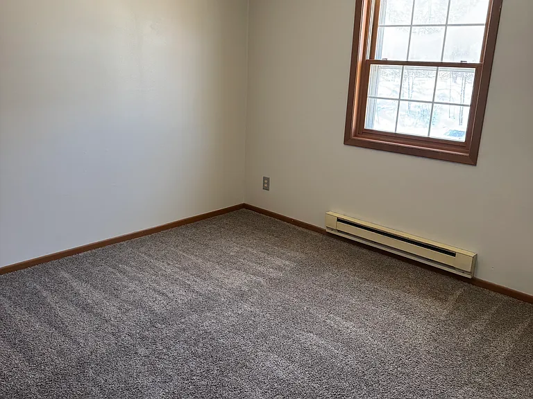 930 Iowa Ave #11 — Photo 4
