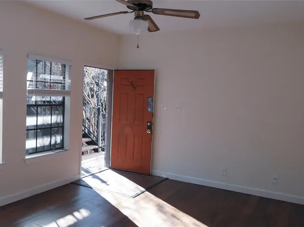 2216 San Gabriel St APT 101, Austin, TX 78705