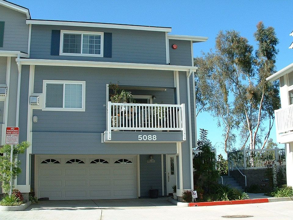 NIce upgraded end unit