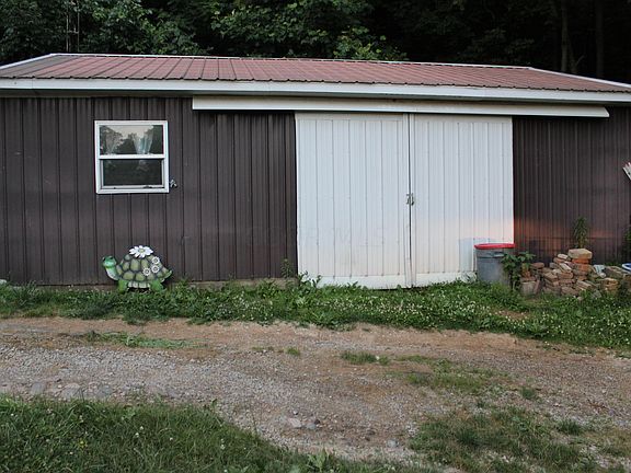 4th image of 2539 Frick Dr