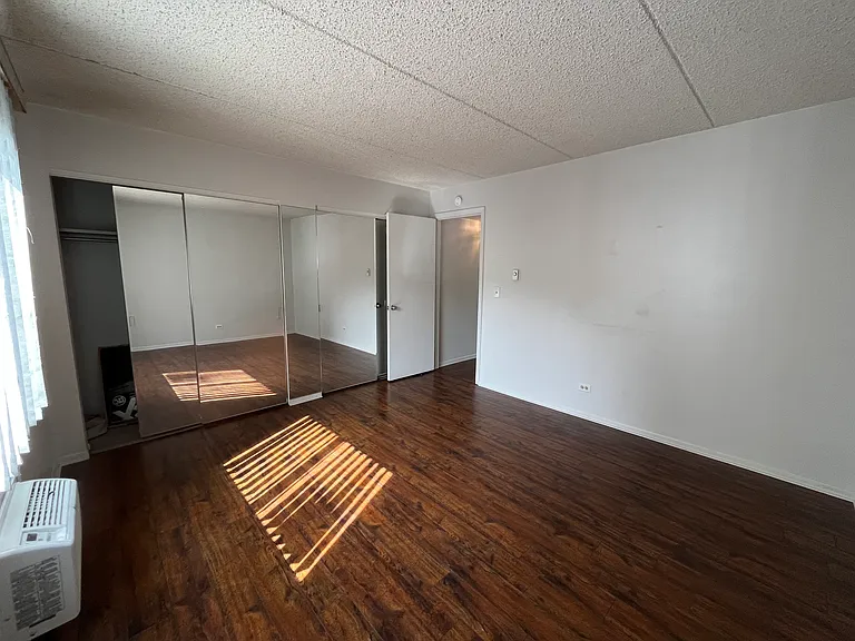 1030 Dunlop Ave #2 — Photo 10
