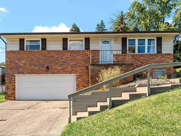 1005 Kentucky Blue Dr, West Mifflin, PA 15122