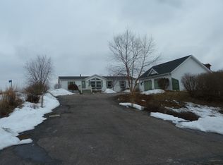 S999 Club House Dr, La Valle, WI 53941