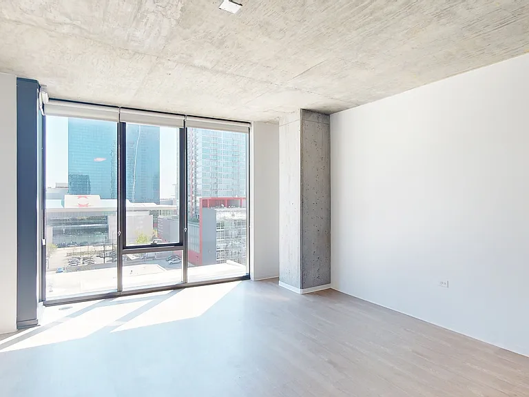 Dining/Living room