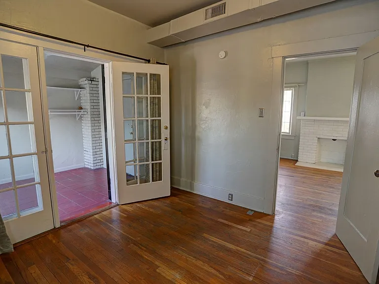 1348 N. Euclid Ave. — Photo 4
