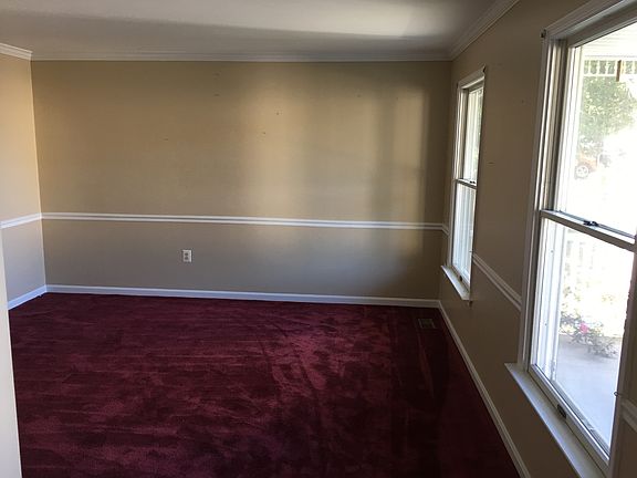 2nd image of 114 Haldane Dr