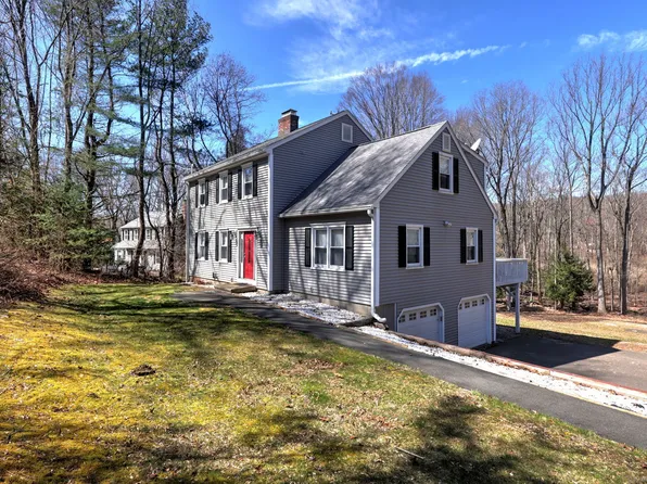 6 Old Country Road, Oxford, CT 06478