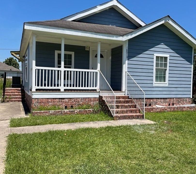 1st image of 18013 Claudette Dr