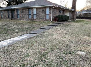 8311 Garrett Dr, Tyler, TX 75703