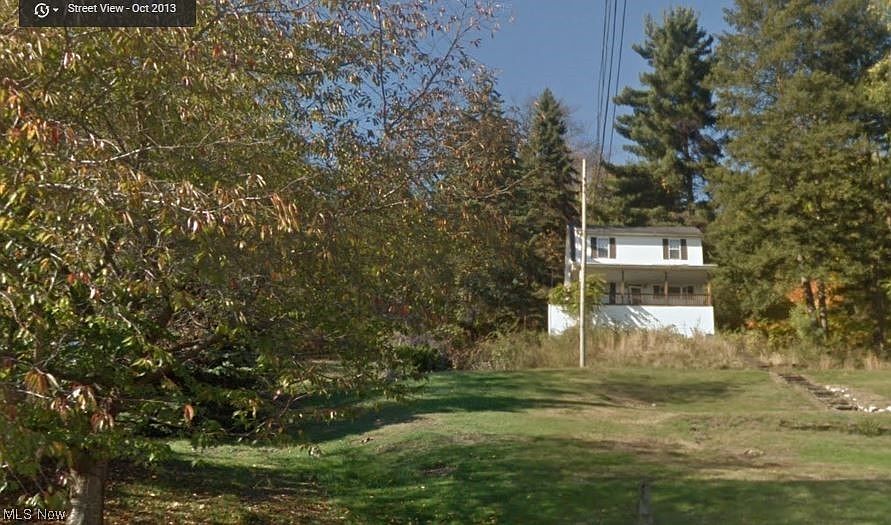 2nd image of 1166 Colerain Pike