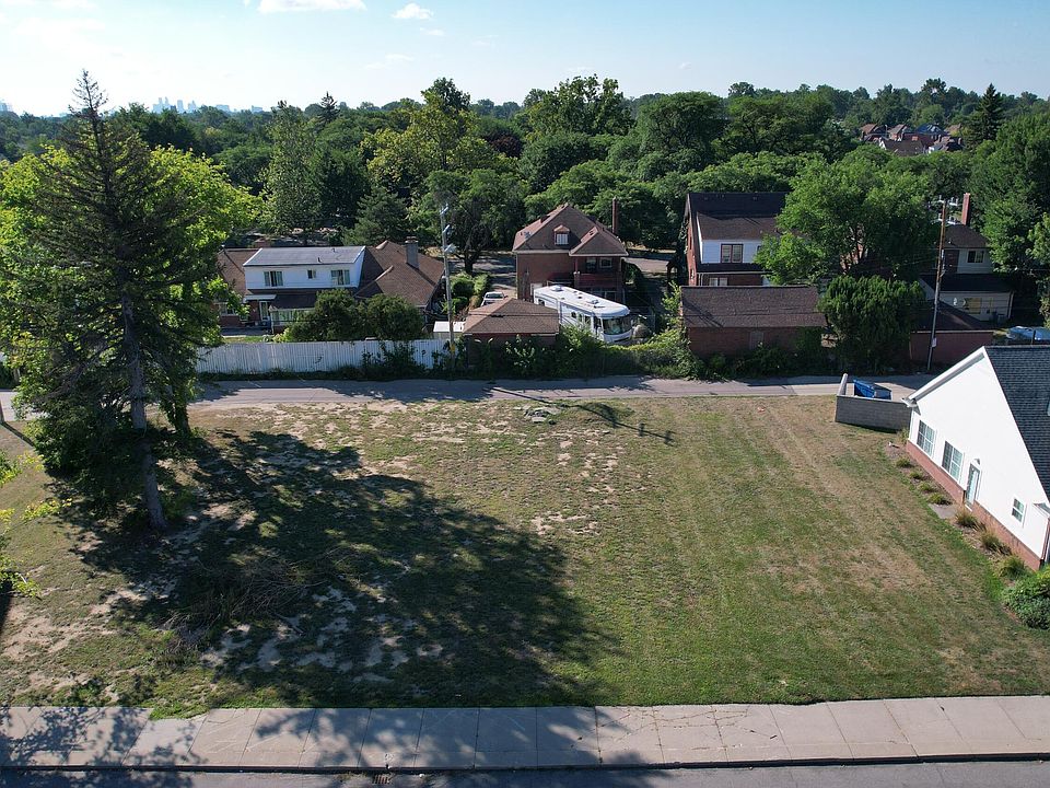 1st image of 2411 Ewald Cir