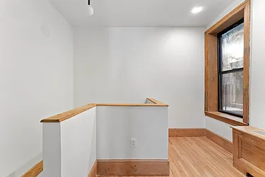 Rented by Artifact.co