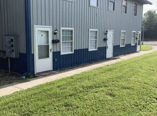 710 N 9th St #B, Terre Haute, IN 47807