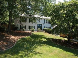 500 Roswell Farms Rd, Roswell, GA 30075
