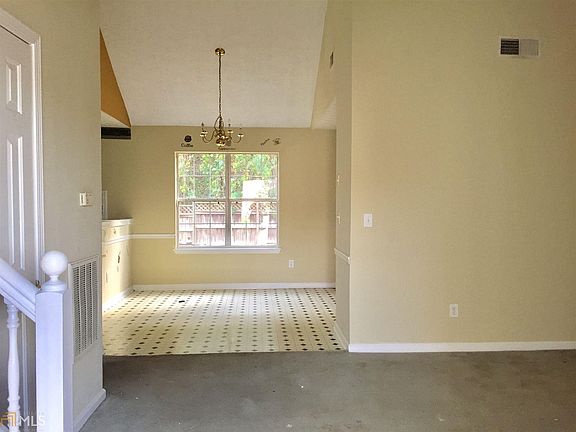 4th image of 5655 Wellborn Creek Dr