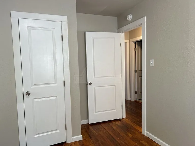 707 N Main St — Photo 13