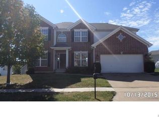 5168 Delcastle Dr, Florissant, MO 63034
