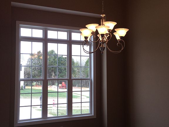 2nd image of 1261 Morstead Dr