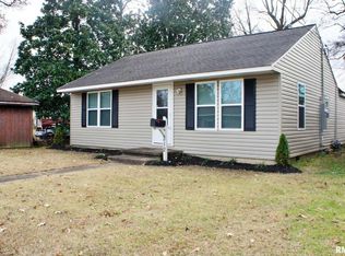 312 E 12th St, Metropolis, IL 62960