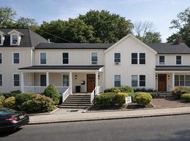 489 Ashford Ave, Ardsley, NY