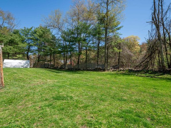 45 Mont Vernon Road, New Boston, NH 03070