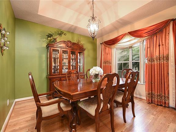 4th image of 1695 Grandiflora Ave