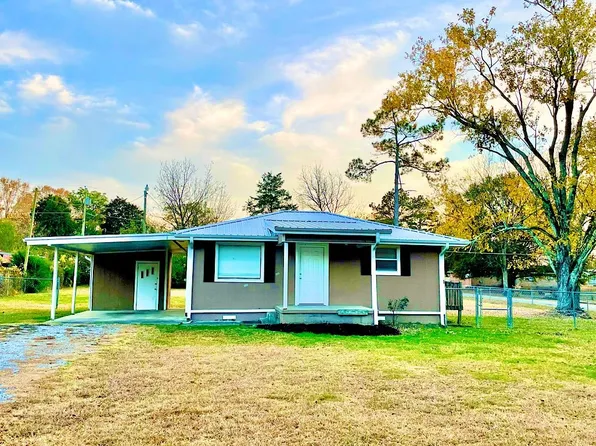 1601 Edwards St, Hanceville, AL 35077