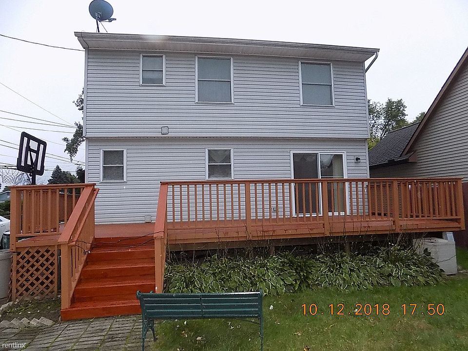 2nd image of 477 Vanderpool Dr